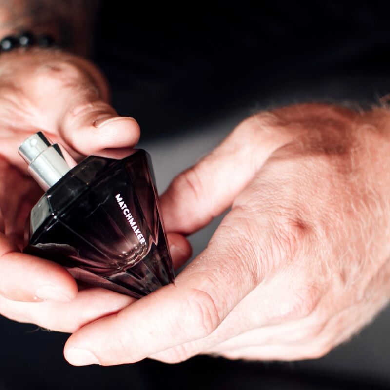 Parfum aux phéromones matchmaker black diamond attract her 30 ml